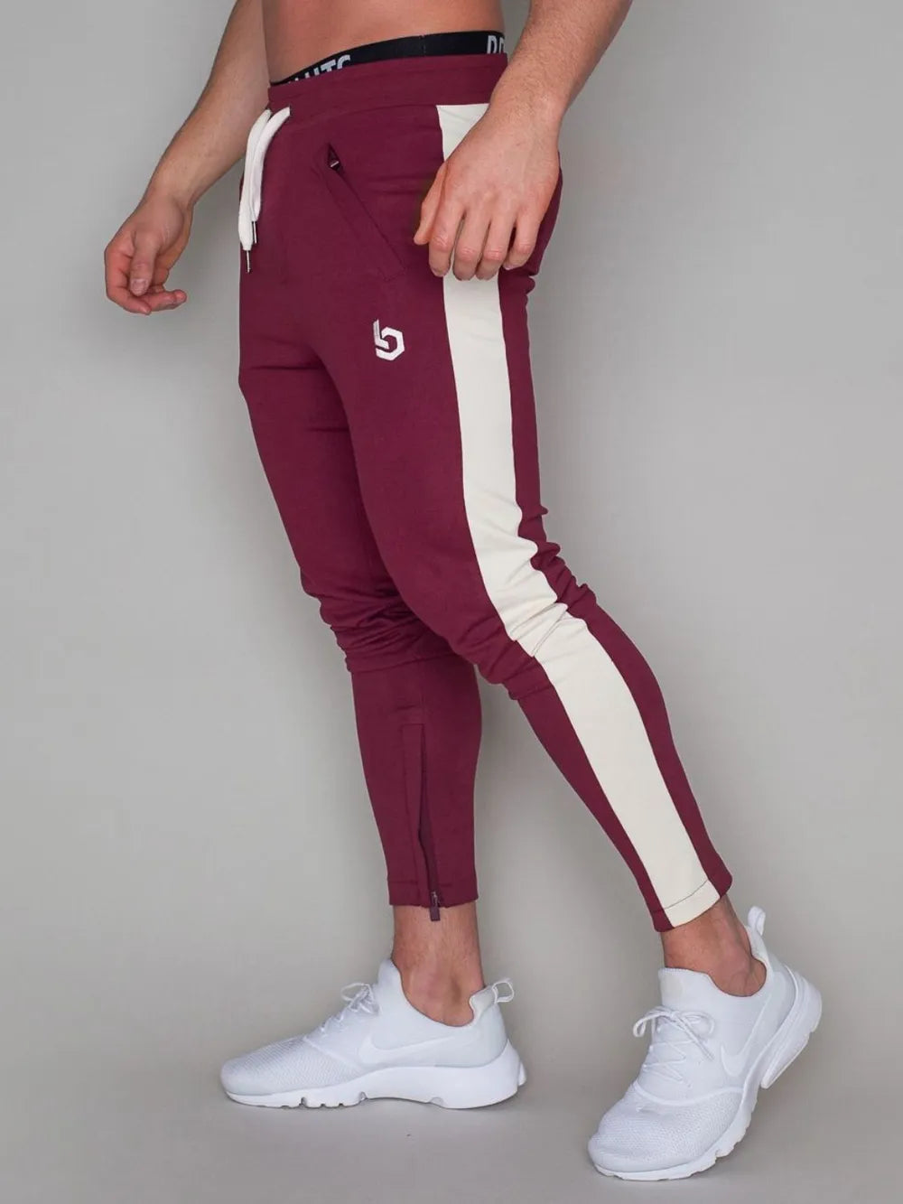 bc24928c-dd63-4e7b-aa50-87f37fb7fd16-Max